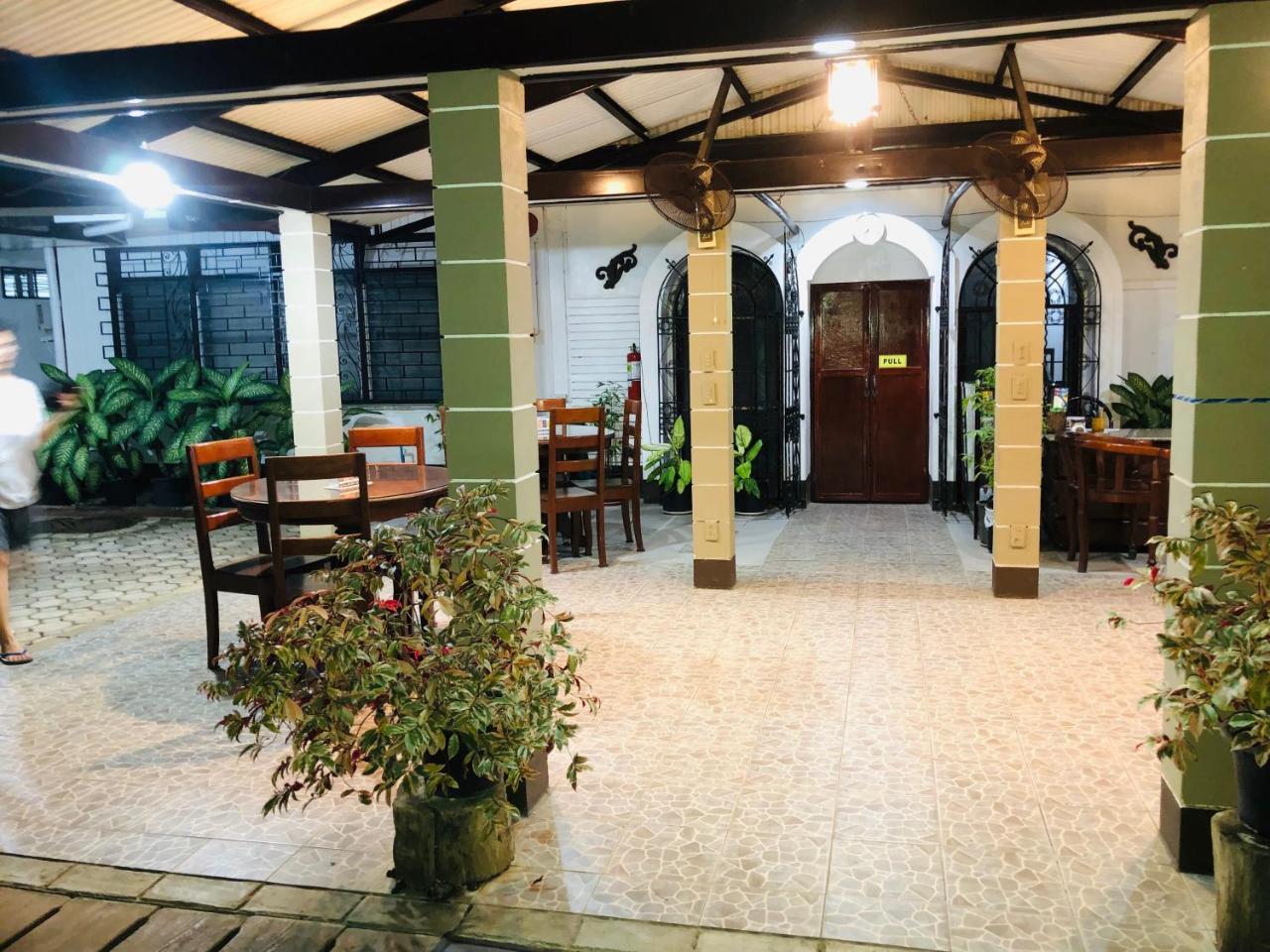 Matutina Pensionne Puerto Princesa Bagian luar foto