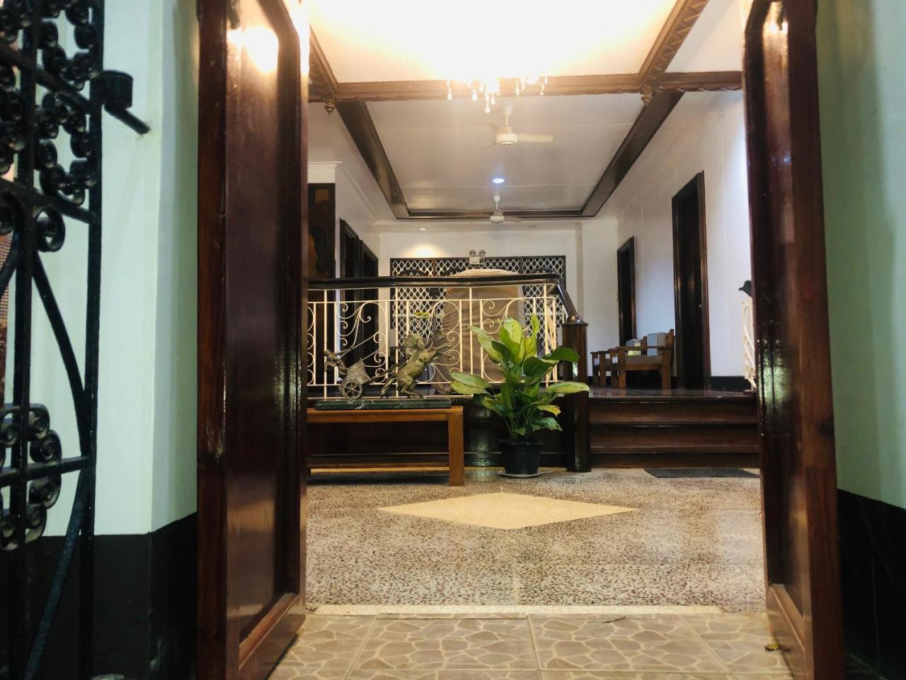 Matutina Pensionne Puerto Princesa Bagian luar foto